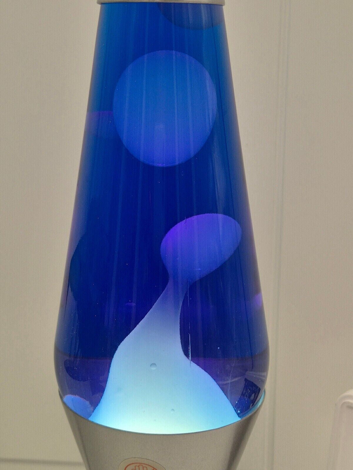 New LAVA LAMP METAL BASE 37CM LIGHT/NIGHT LIGHT/ GIFT