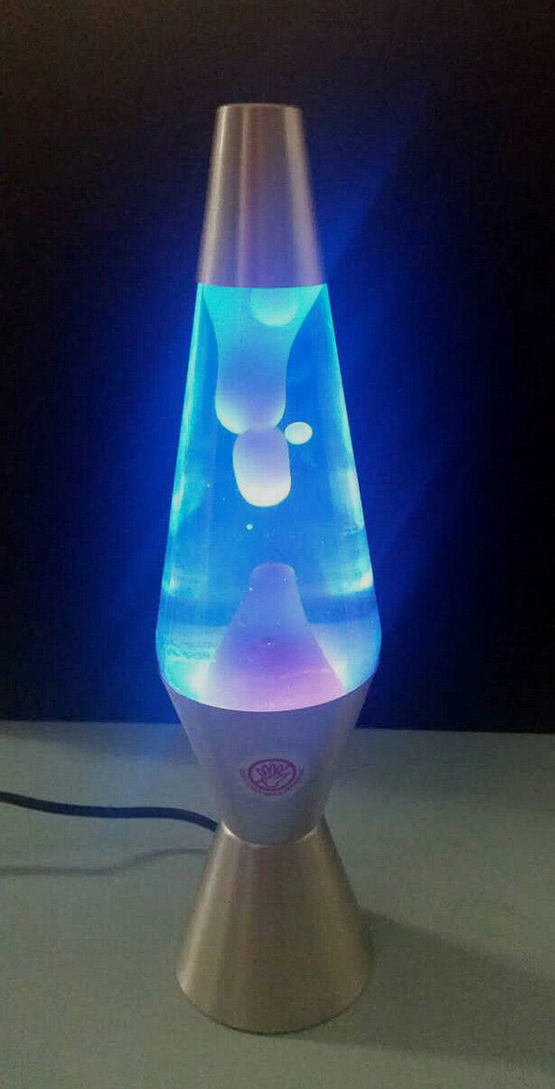 New LAVA LAMP METAL BASE 37CM LIGHT/NIGHT LIGHT/ GIFT