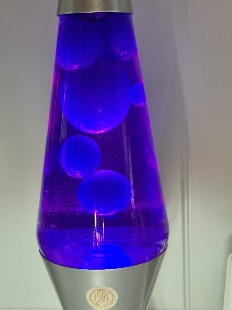 New LAVA LAMP METAL BASE 37CM LIGHT/NIGHT LIGHT/ GIFT